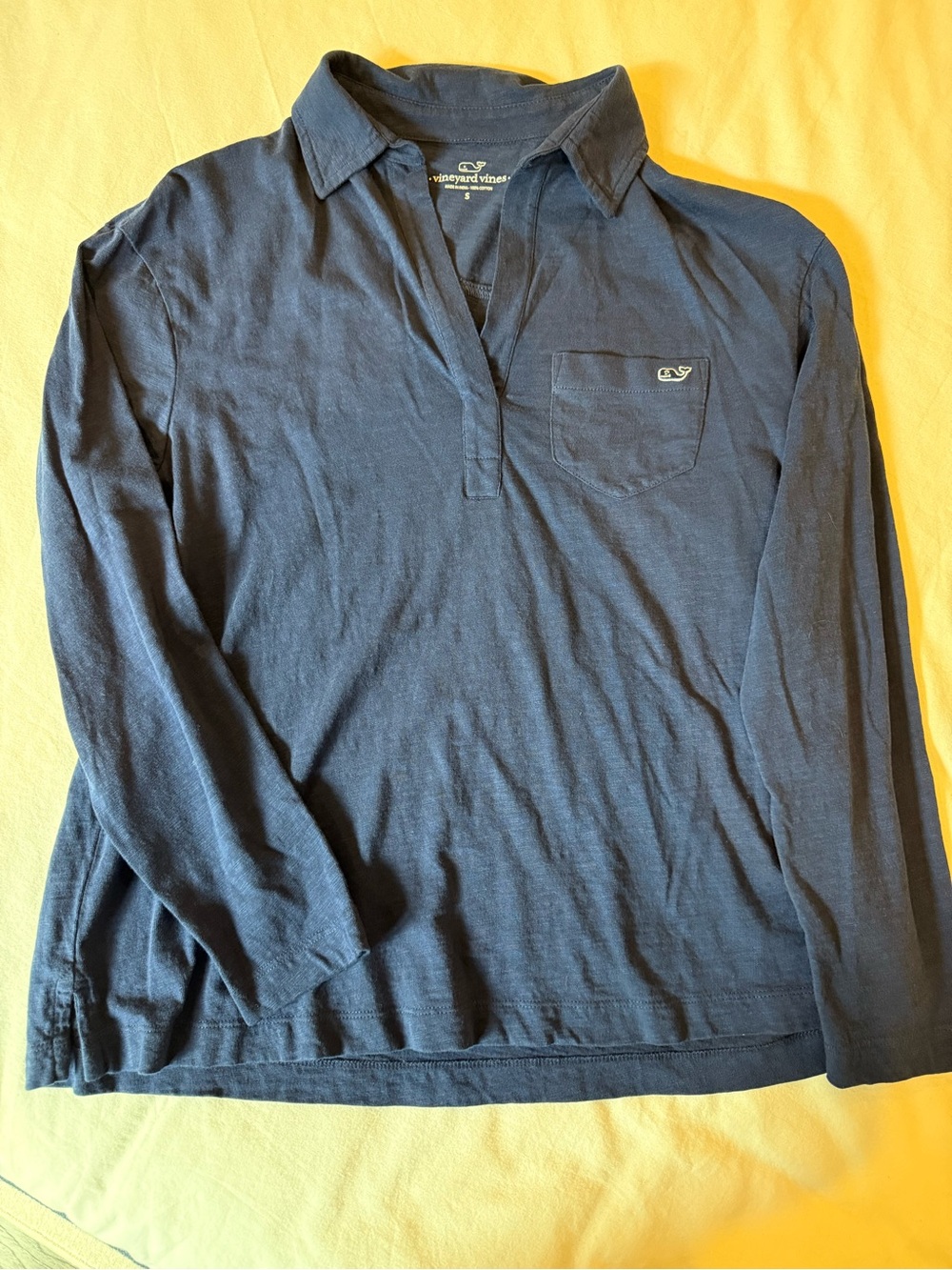Vineyard Vines Women’s Navy V-Neck Top – Size Small